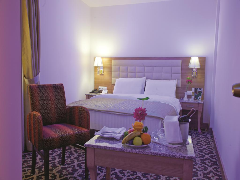 The City Hotel Стамбул Экстерьер фото