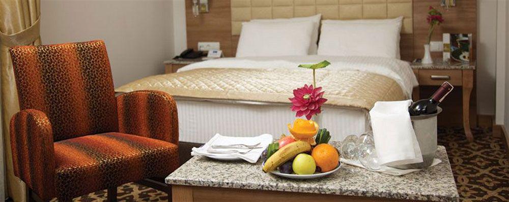 The City Hotel Стамбул Экстерьер фото